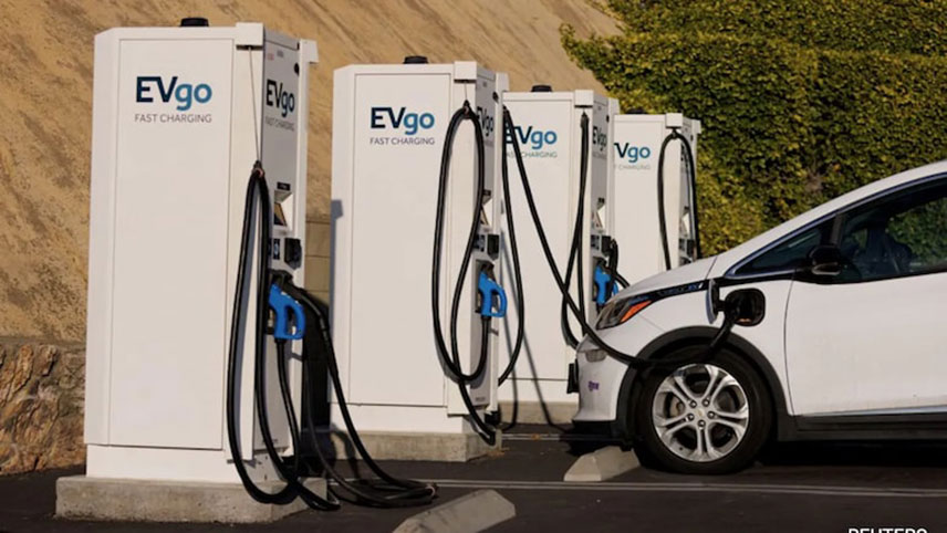 Deloitte’s 2025 Global Automotive Consumer Study highlights key concerns among Indian EV buyers, including high vehicle and battery replacement costs.