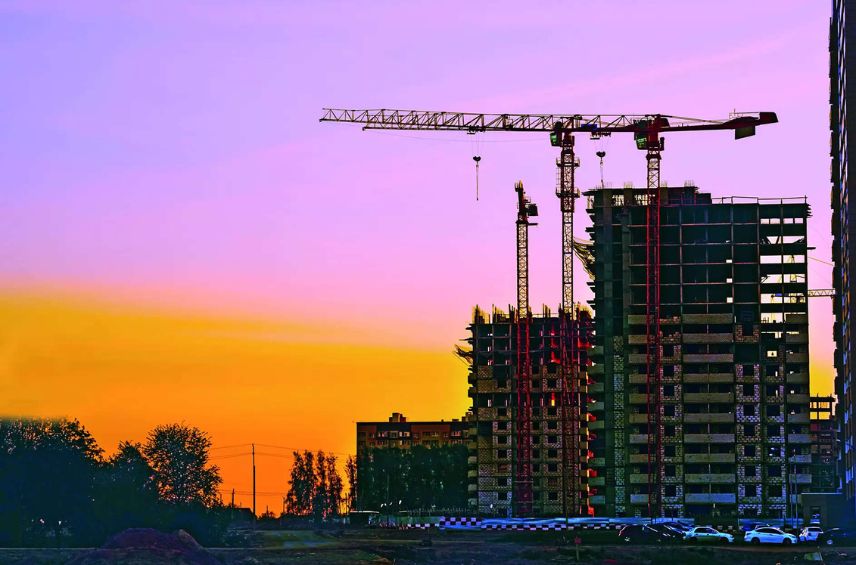 MahaRERA has launched a comprehensive verification of Occupation Certificates (OCs) for 3,699 lapsed real estate projects, following complaints of forged documents used for project registration.