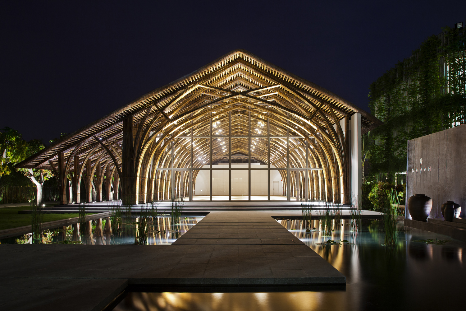 Naman Retreat Conference Hall, Vietnam – A Bamboo Landmark in Sustainable Architecture