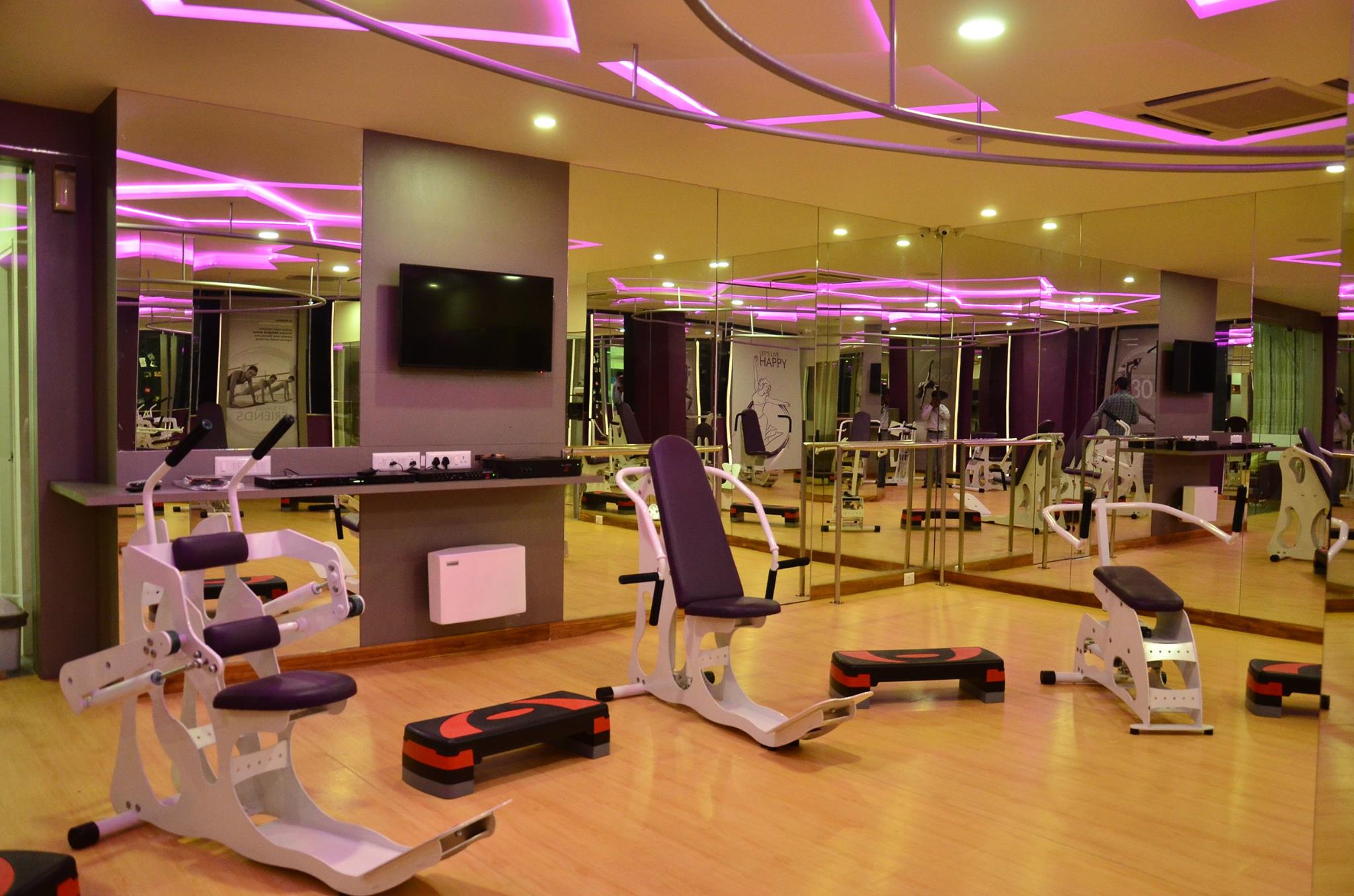 Hydraulic Fitness Redefined: Fluid-Tech Fitness Brings Adaptive, Elegant, Power-Free Training to Modern Spaces