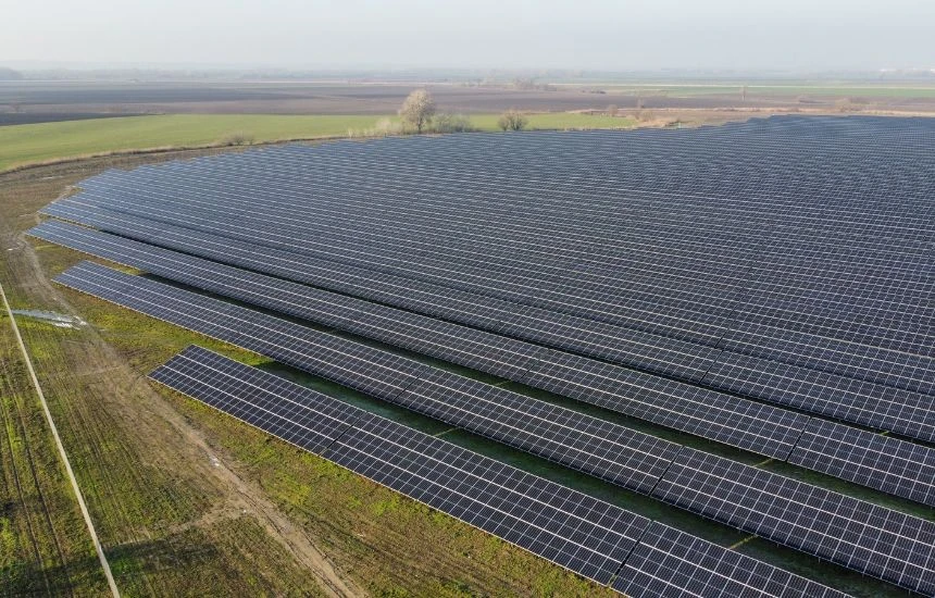 Milestone strengthens Maharashtra’s leadership in solar-powered irrigation.