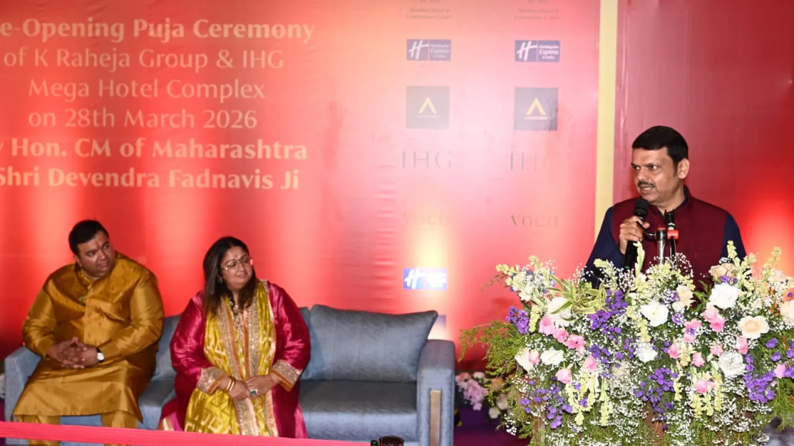 VIJAYTA & NIKHIL K RAHEJA GROUP & IHG Hotels Launch Mega Hotel Project in Mumbai with CM Devendra Fadnavis