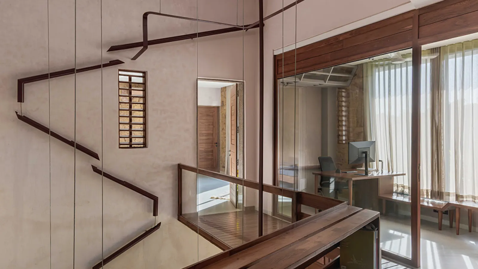 The Urban Whisper – A Serene Sky Residence in Mumbai by ANS Design House
