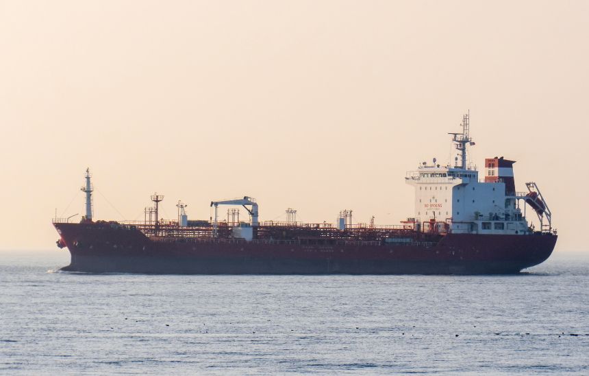 New strategic shareholder may acquire 5–10% stake as dredging major expands capacity.