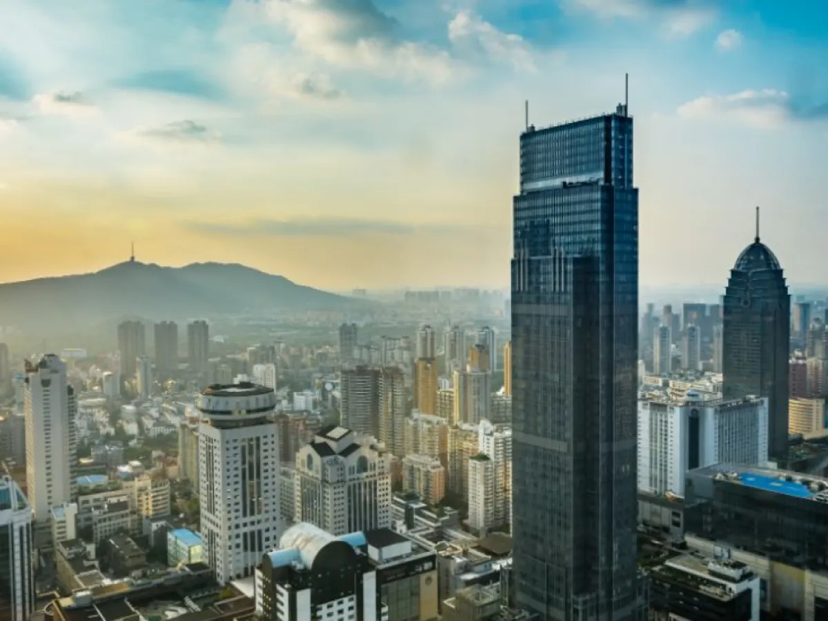 ₹195 crore SWAMIH funding accelerates completion after insolvency resolution.