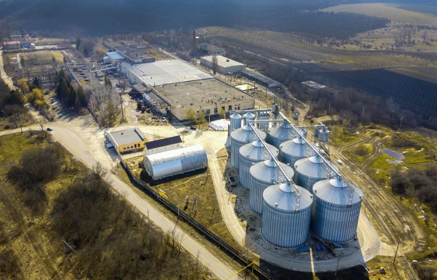 18,000-tonne facility to supply cleaner marine fuel and cut shipping emissions.