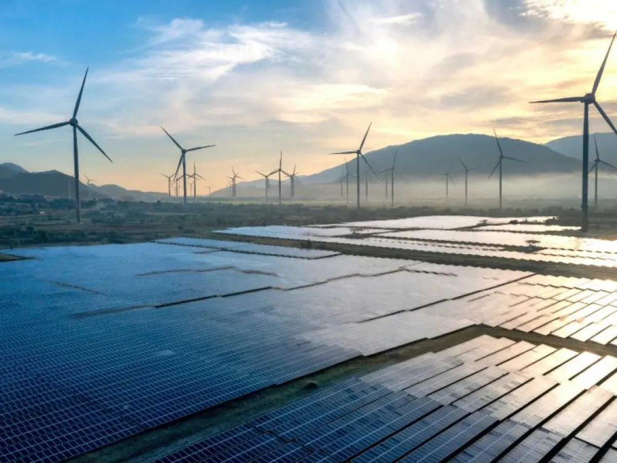 Renewable energy firm posts sharp profit rise amid steady expansion.