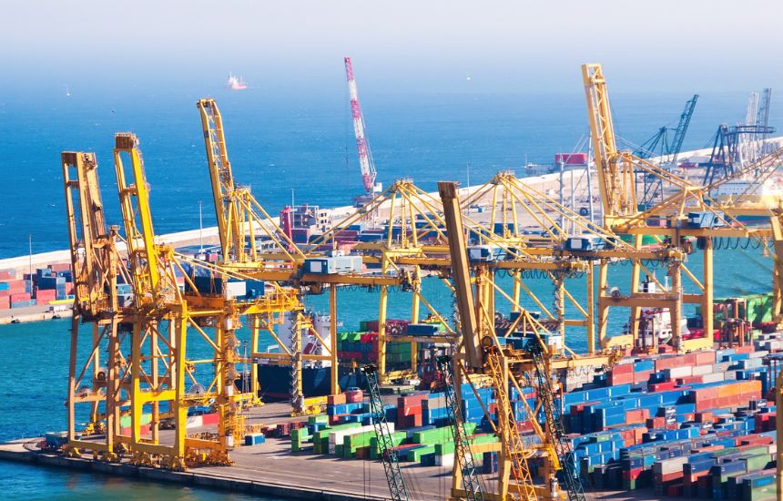 India’s largest public port project gains momentum with a key offshore contract.
