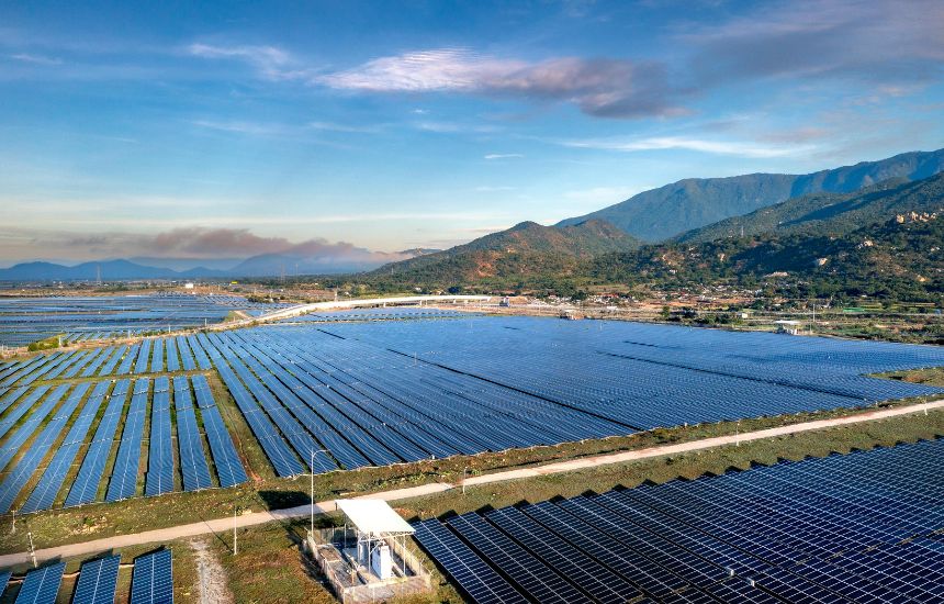 From rising bills to rising rooftops, Gurgaon powers up on solar.