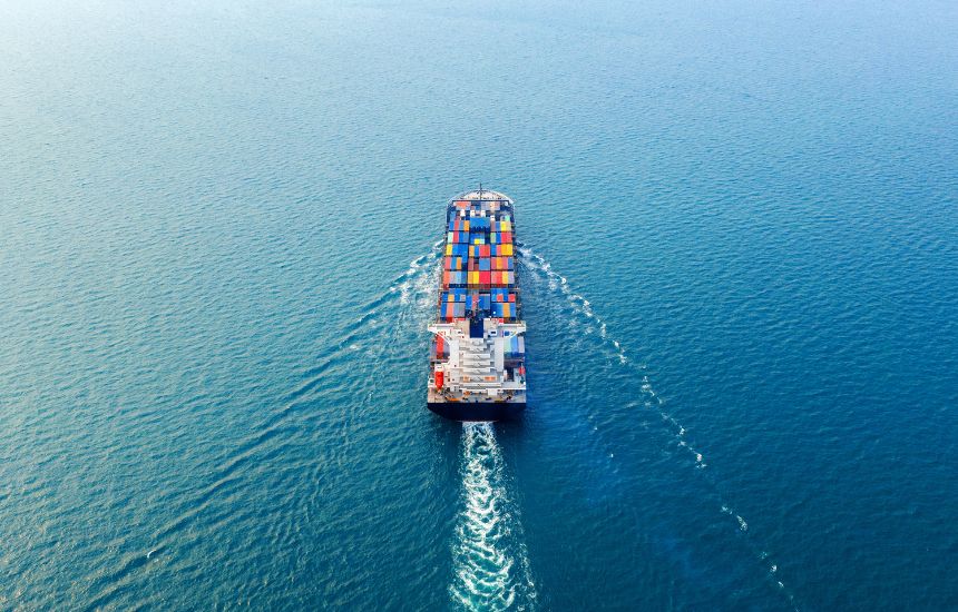 Double pay and sailing refusal rights extended as security risks persist.