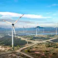 Highest-ever quarterly commissioning strengthens C&I renewable energy push.