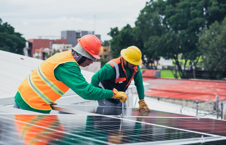 India–Australia initiative aims to build a skilled female workforce for the rooftop solar sector.