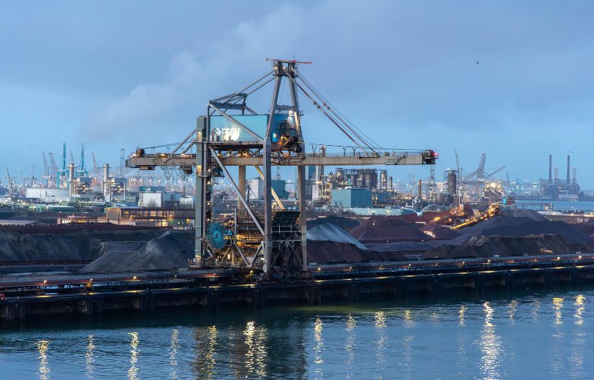 Industry urges balanced risk-sharing to strengthen domestic shipbuilding and encourage wider participation.