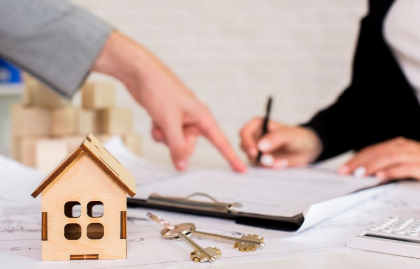 Tribunal rules builders cannot impose unfair interest or cancel allotments after granting payment extensions.