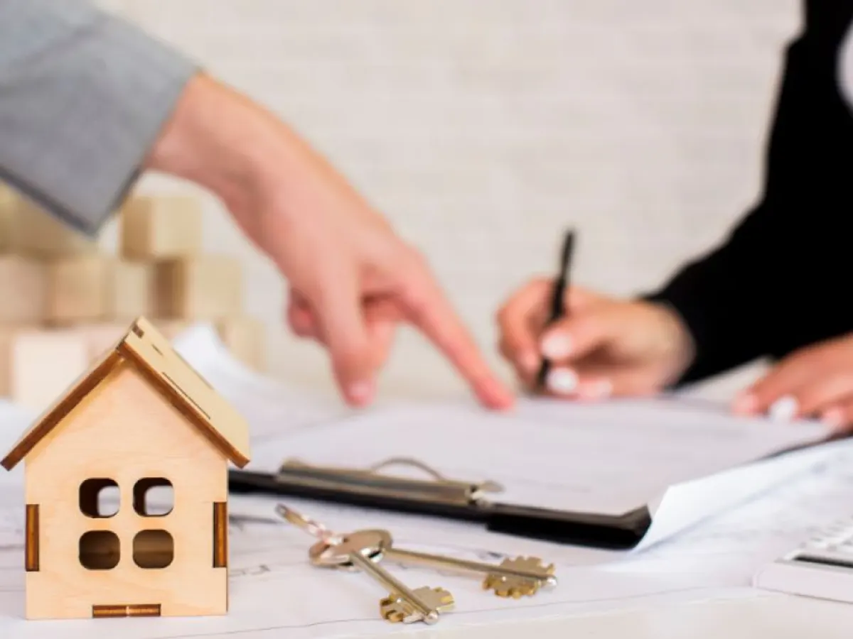 Tribunal rules builders cannot impose unfair interest or cancel allotments after granting payment extensions.