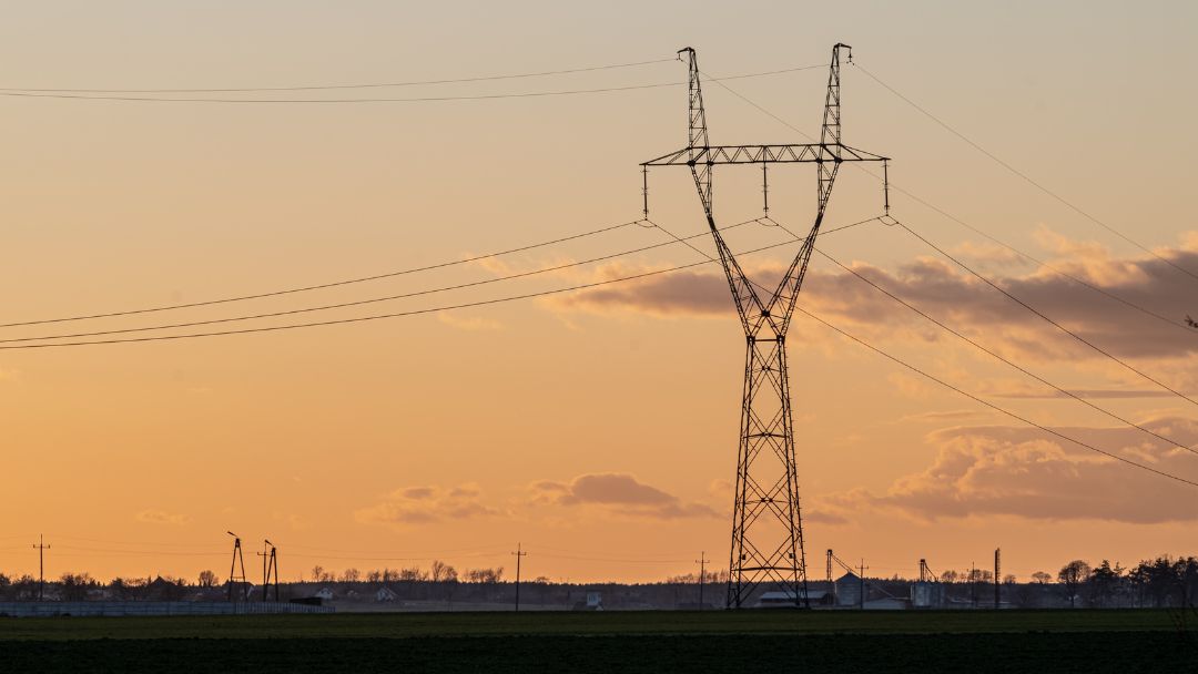 Company commissions 2.29 GWh of battery storage this fiscal to strengthen grid stability and renewable energy integration.