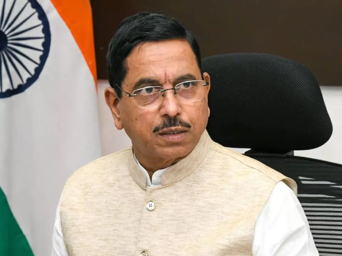 Union Minister highlights rapid growth in battery storage, wind, solar, and hydrogen technologies to accelerate clean energy adoption.