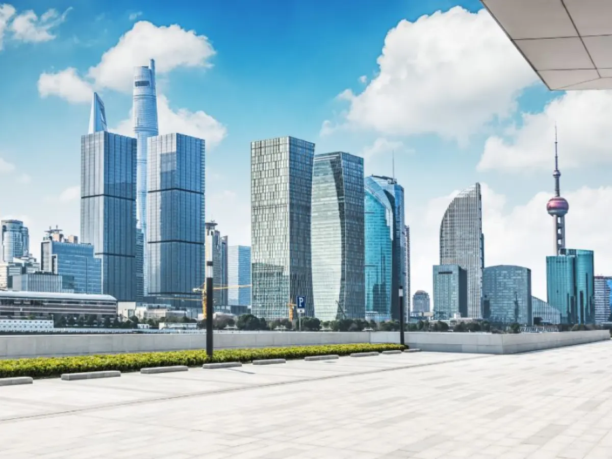 Bengaluru leads large-format office leasing as demand for premium workspaces remains strong across major cities.