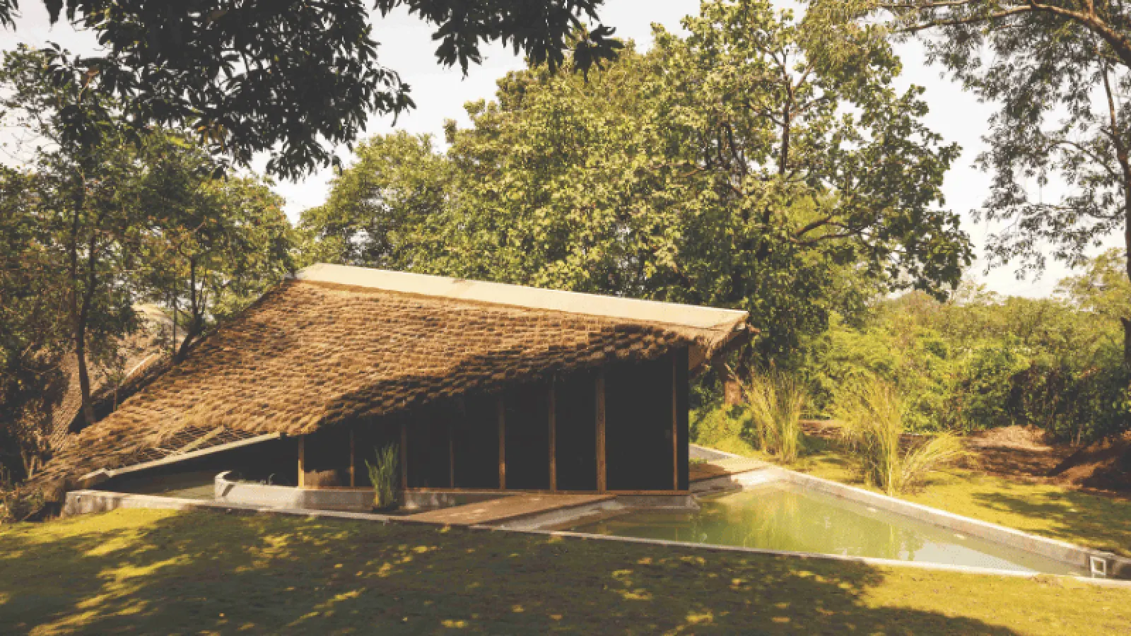 Bridge House: Innovation Born from Adversity in Karjat, Maharashtra