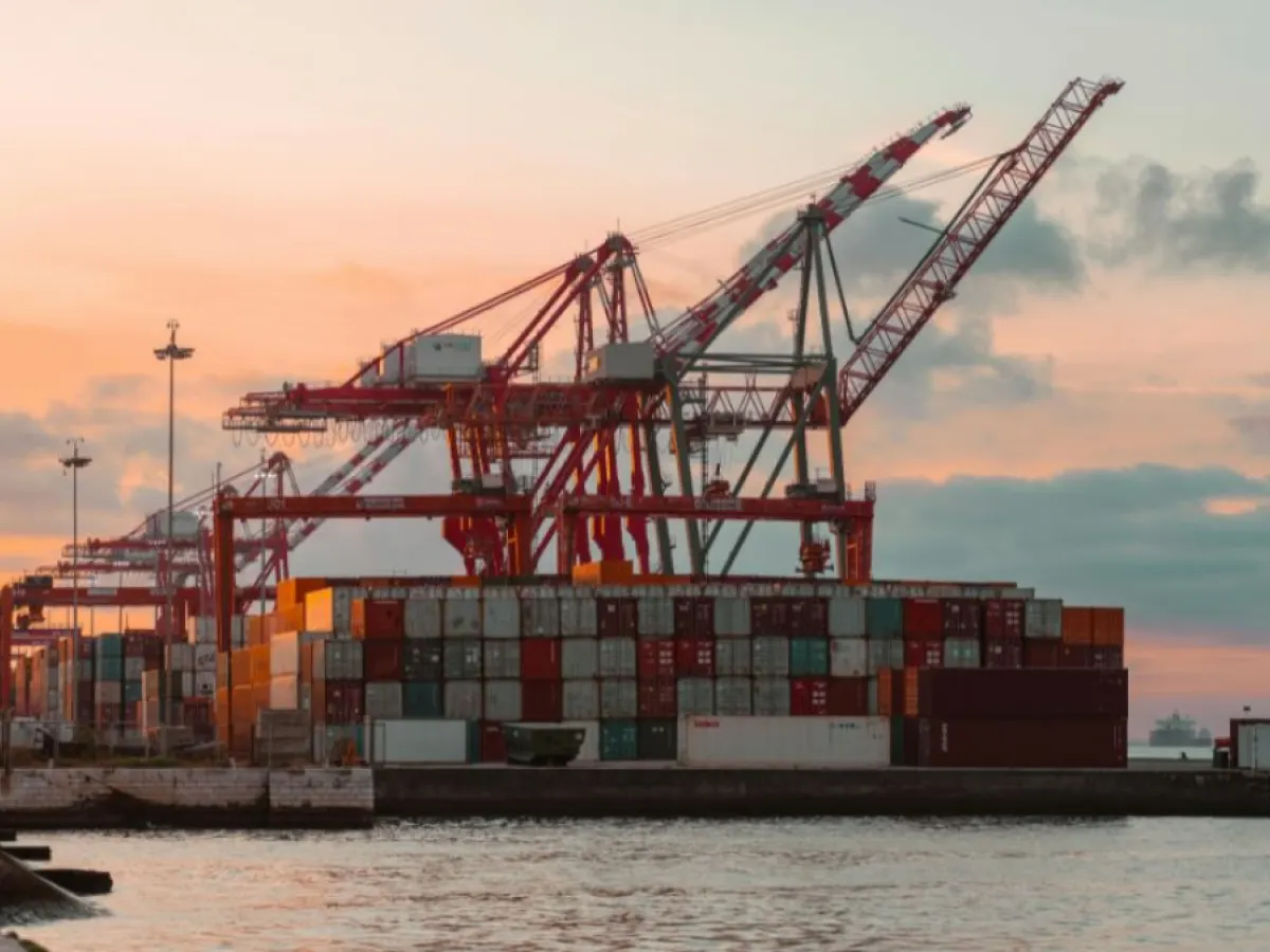 Mundra Port Strike Disrupts EXIM Movement, Holds Up 5,000 Containers Daily.