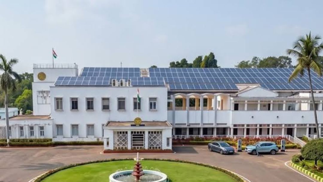 Odisha Lok Bhavan Becomes India’s First IGBC Platinum-Certified Green Campus.
