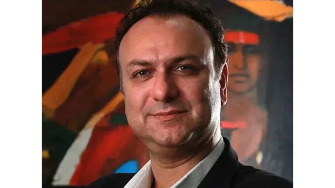 Shapoorji Pallonji Mistry Backs Tata Sons Listing After RBI Move.