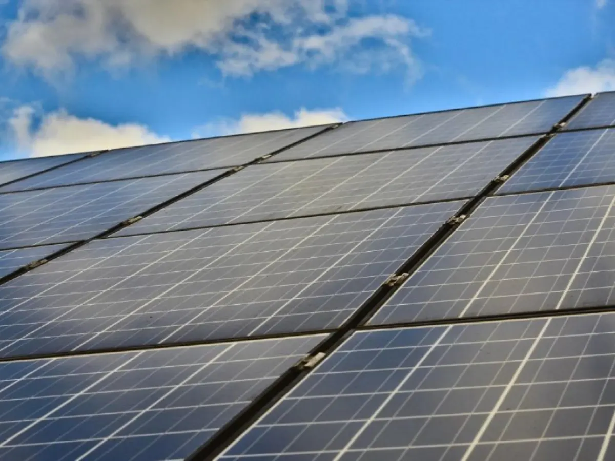 Transrail to Acquire 49% Stake in 990 MW Solar Portfolio for ₹20 Crore.
